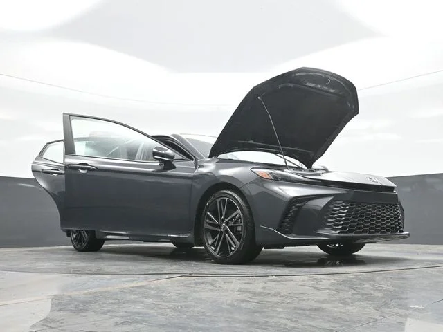 Used 2026  Toyota XSE image 32