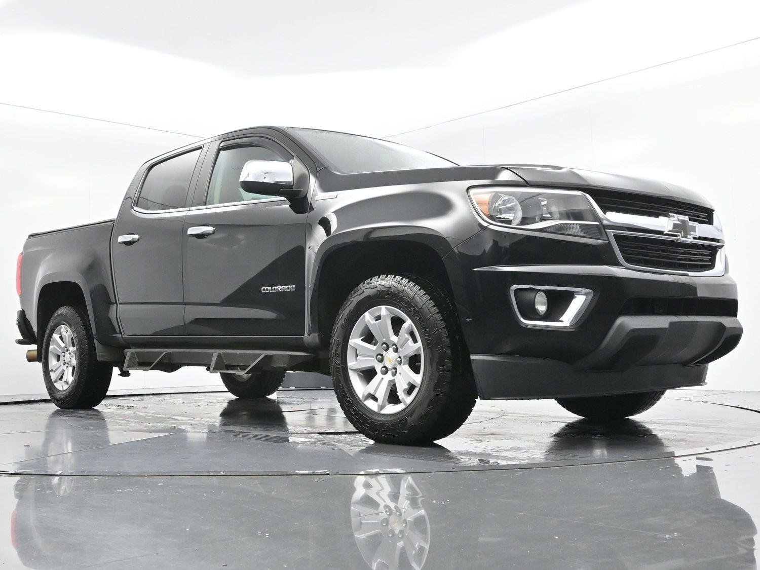 Used 2016 Black Chevrolet 2WD LT image 41