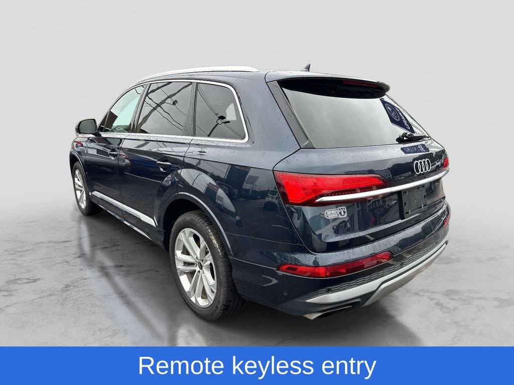 Used 2025  Audi 55 Premium Plus image 3