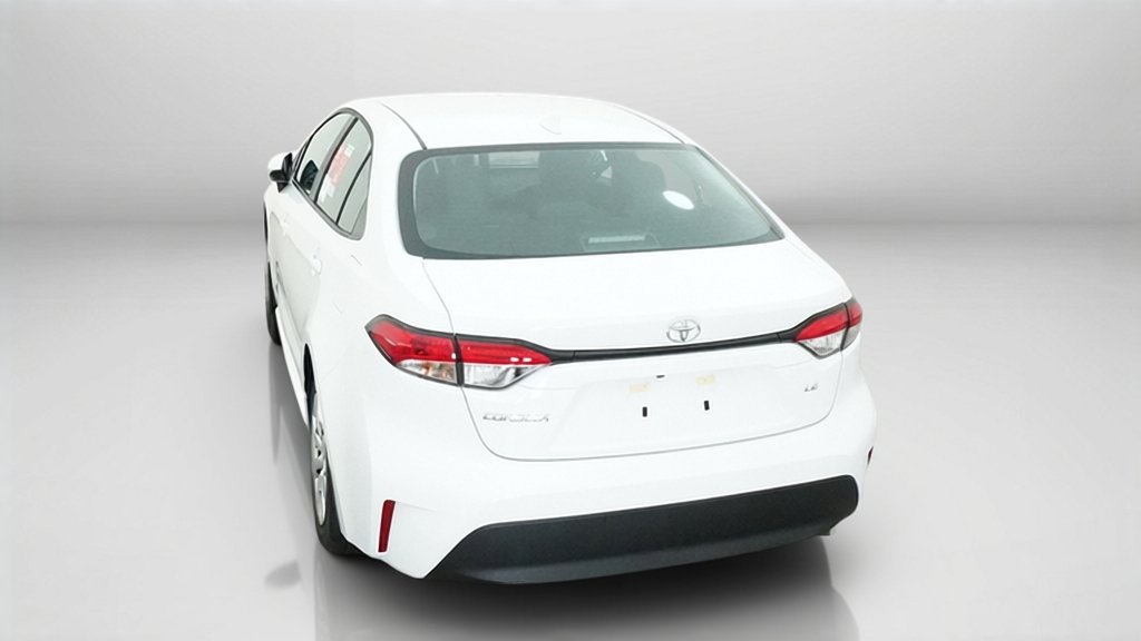 New 2027 Ice Cap Toyota LE image 43