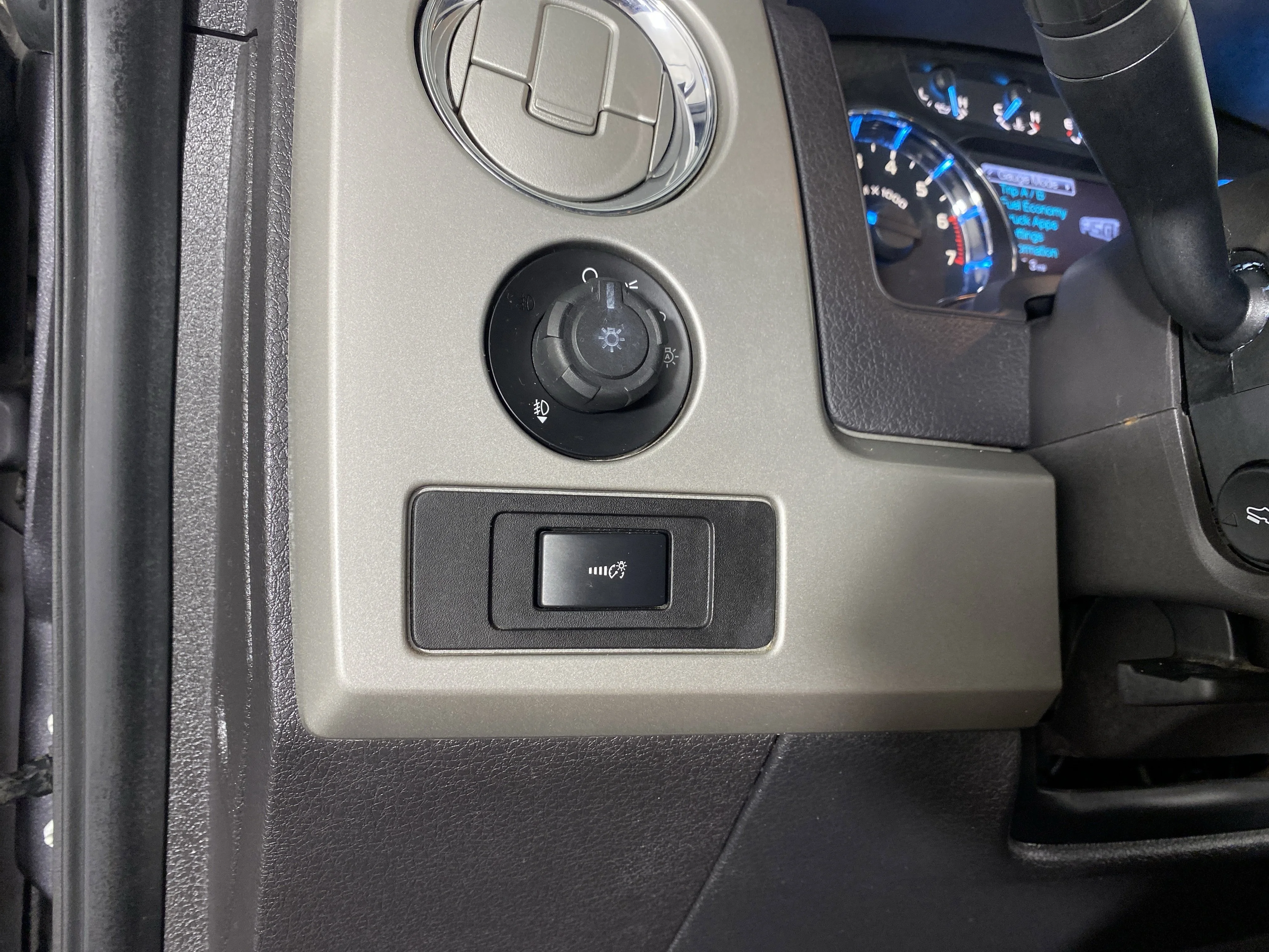 Used 2011 Sterling Gray Metallic Ford FX2 image 22
