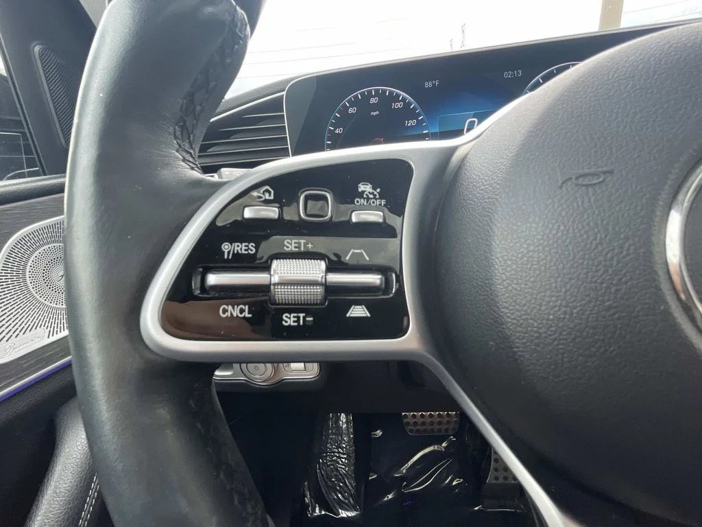 Used 2020  Mercedes-Benz GLS 580 image 31