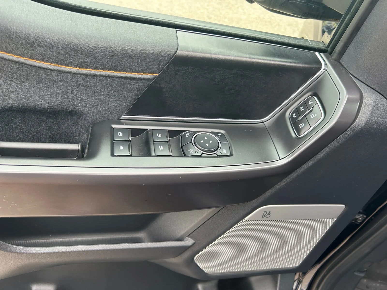 New 2026 Antimatter Blue Metallic Ford Tremor image 17