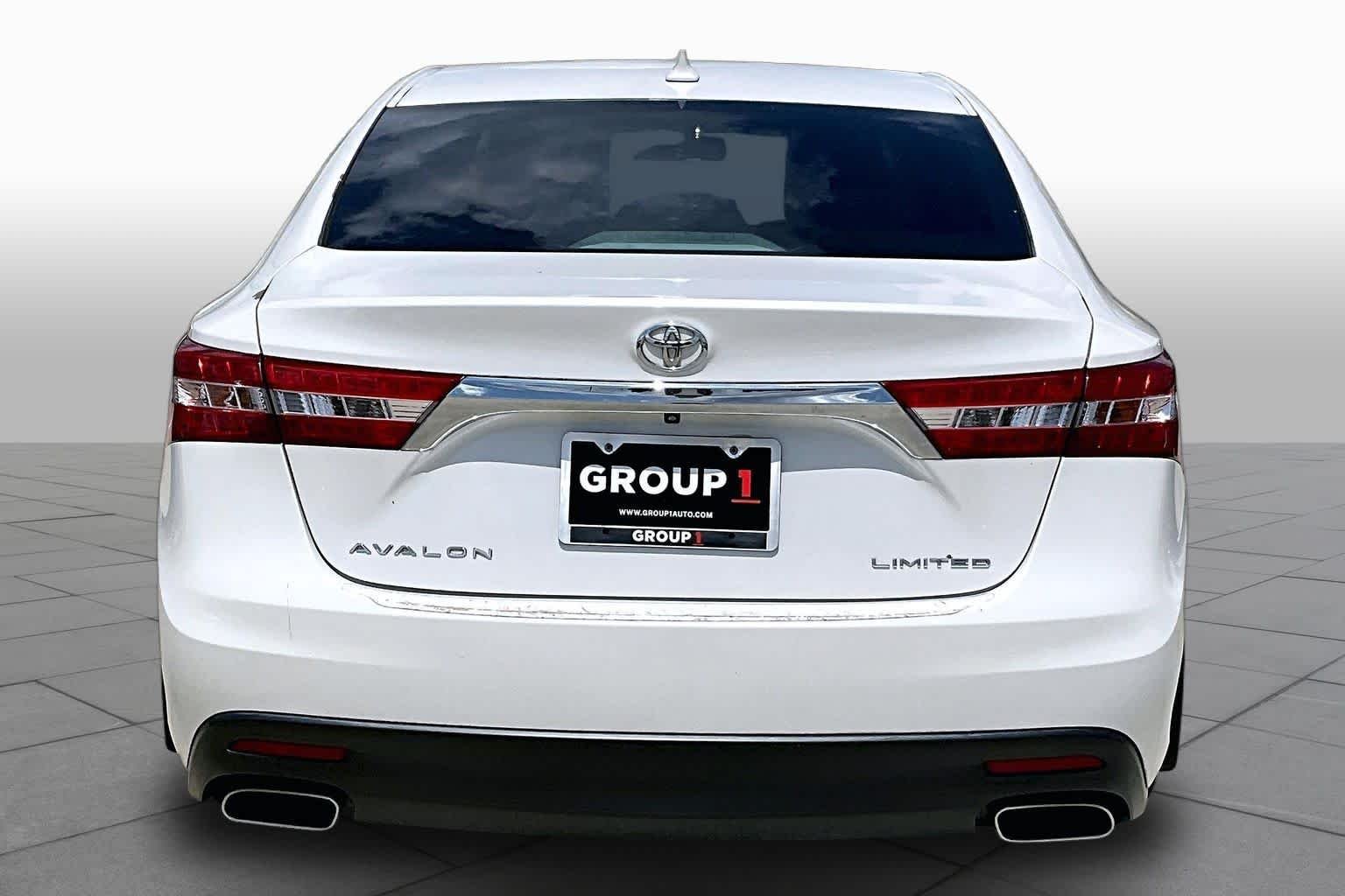 Pre-Owned 2013 Toyota Avalon Limited