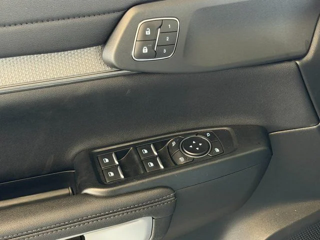 New 2026 Avalanche Ford Lariat image 35