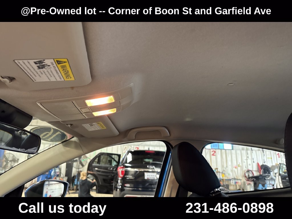 Used 2016 Blue Scion Base image 13