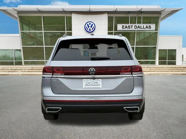 New 2026 Silver Volkswagen 2.0T SE image 4