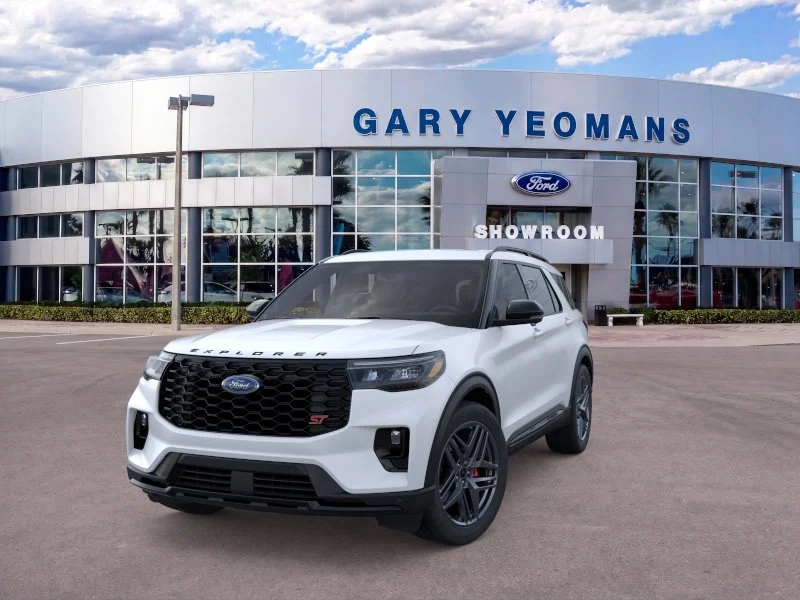 New 2026 Star White Metallic Tri-Coat Ford ST image 2