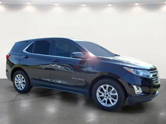 Used 2020 Blue Chevrolet LT image 5