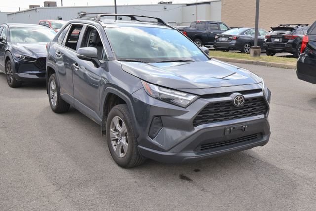 Used 2025 Gray Toyota XLE image 6