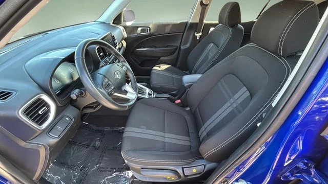 Used 2025 Blue Hyundai SEL image 18