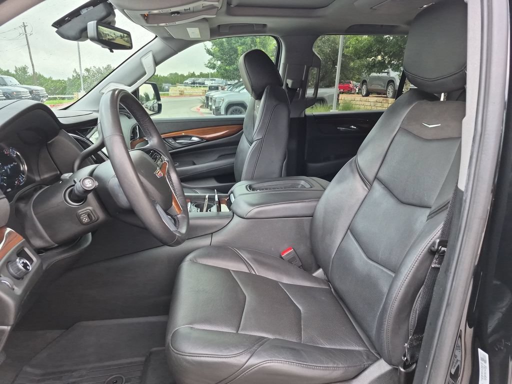 Used 2020 BLACK RAVEN Cadillac Premium Luxury image 22