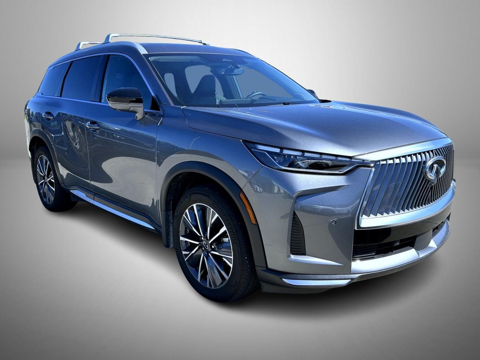 Used 2026 Gray INFINITI LUXE image 3