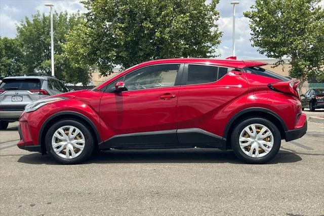 Certified Used 2020 SUPERSONIC RED Toyota  image 9