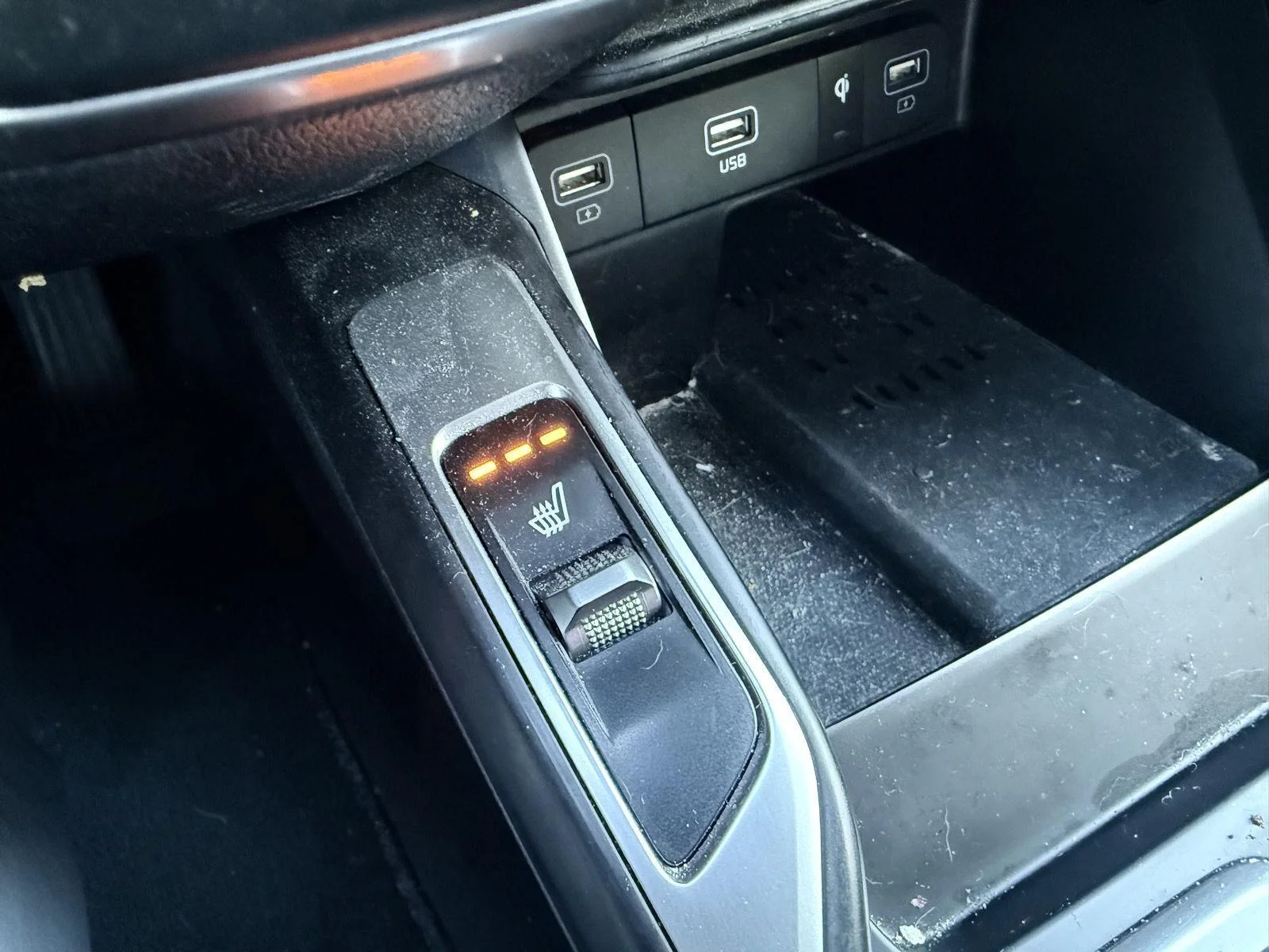 Used 2023 Wolf Gray Kia X-Line EX image 5