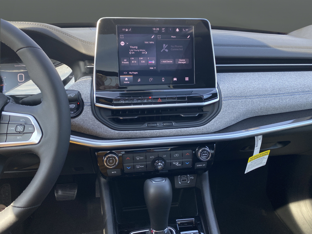 2025 Jeep Compass Latitude - Photo 8