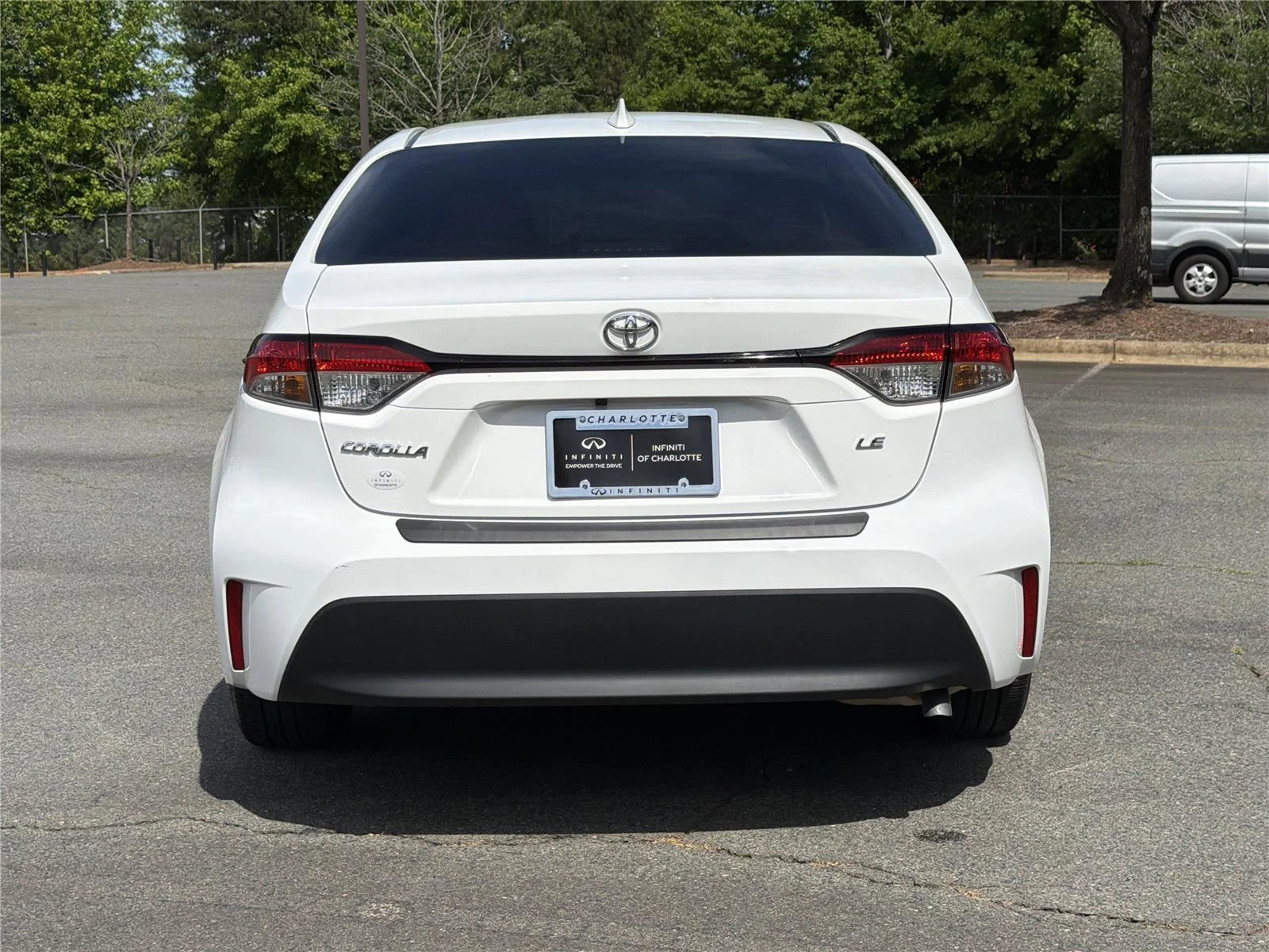 Used 2023 Ice Cap Toyota LE image 27