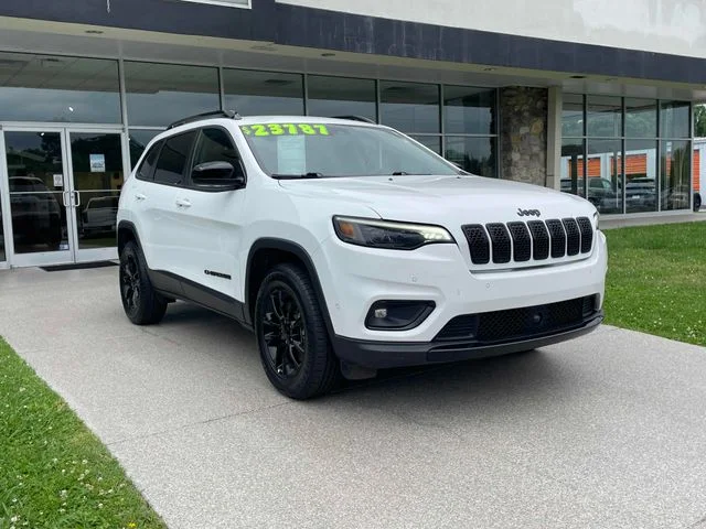 2023 Jeep Cherokee Altitude