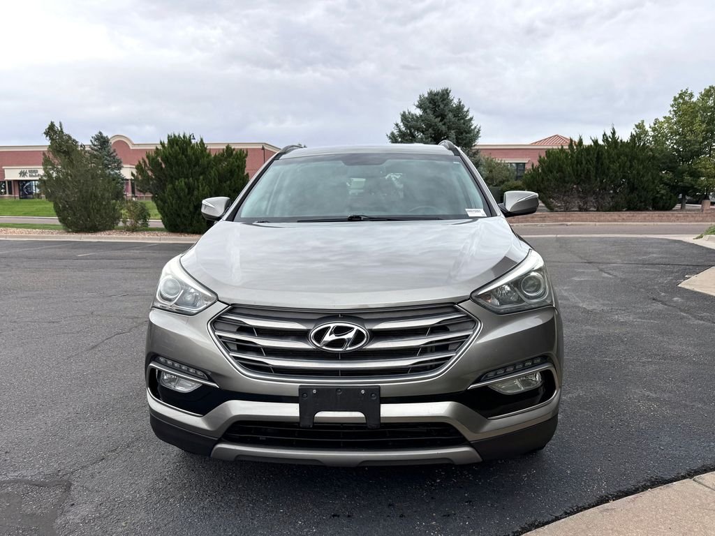 Used 2017 Gray Hyundai 2.4 Base image 3