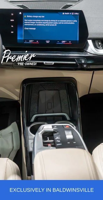 Used 2023 Green BMW xDrive28i image 15
