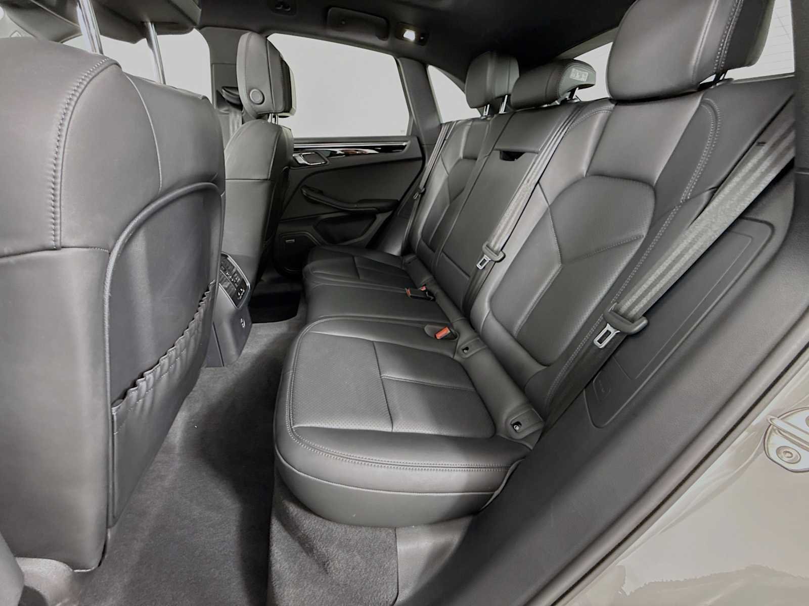 Certified Used 2025 Chalk Porsche  image 23