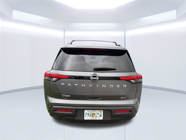 Used 2024 Gray Nissan SV image 8