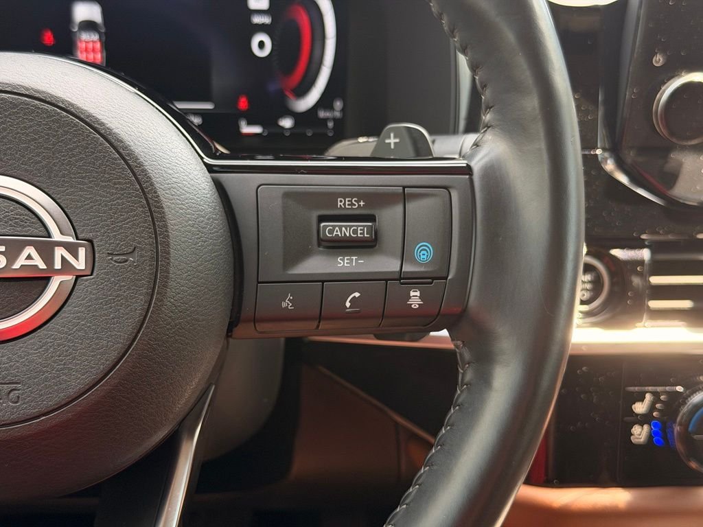 Used 2024 Gray Nissan Platinum image 32