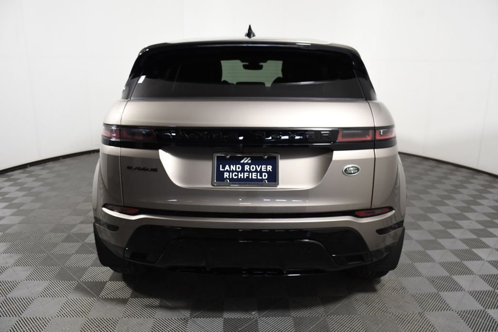 Used 2023 Lantau Bronze Metallic Land Rover Dynamic image 5