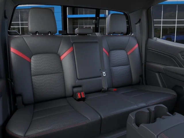 2026 Chevrolet Colorado Z71 - Photo 17
