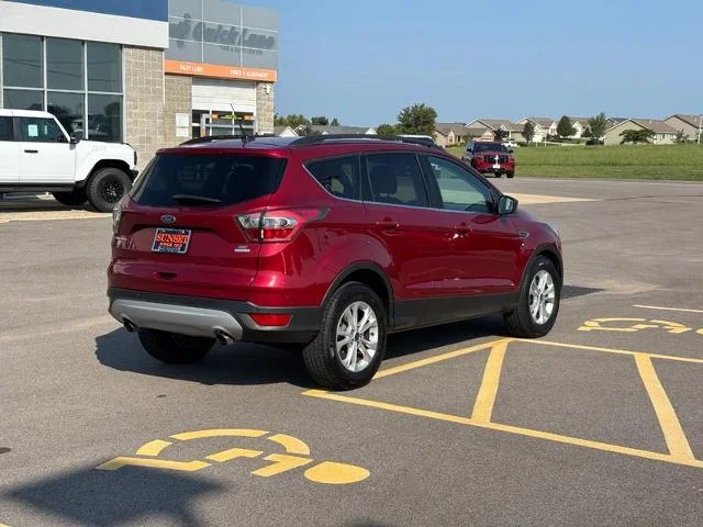 Used 2017 Ruby Red Metallic Tinted Clearcoat Ford  image 3