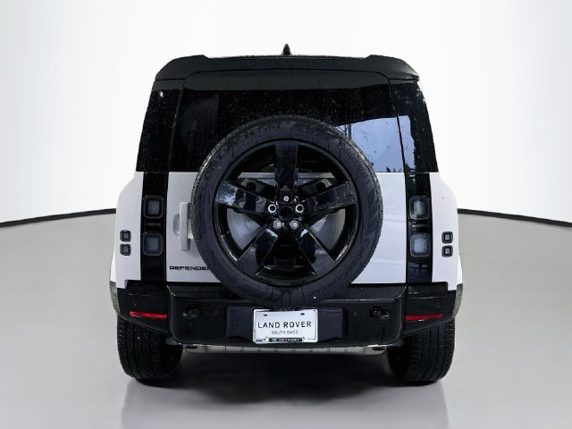 New 2026 Borasco Grey Land Rover X-Dynamic SE image 6