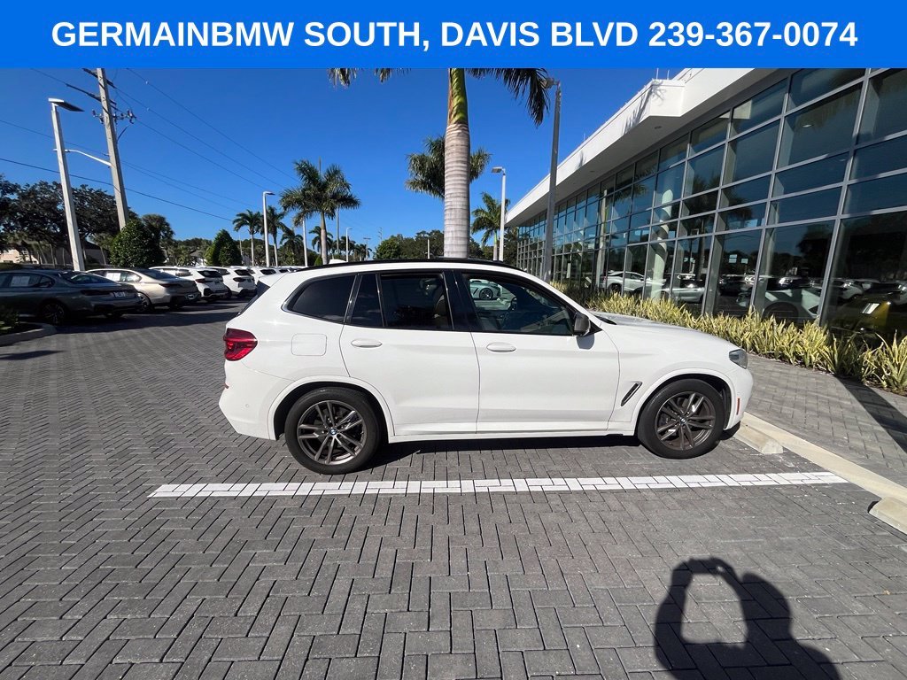 Used 2019 Alpine White BMW M40i image 11