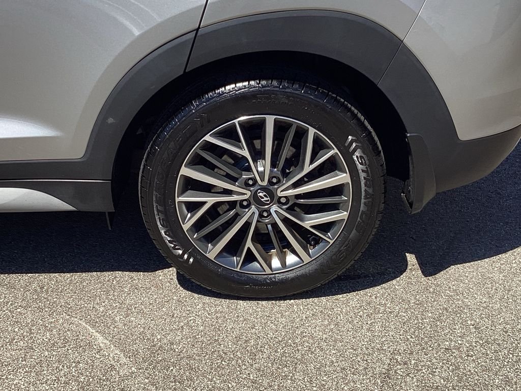 Used 2020 Silver Hyundai SEL image 22