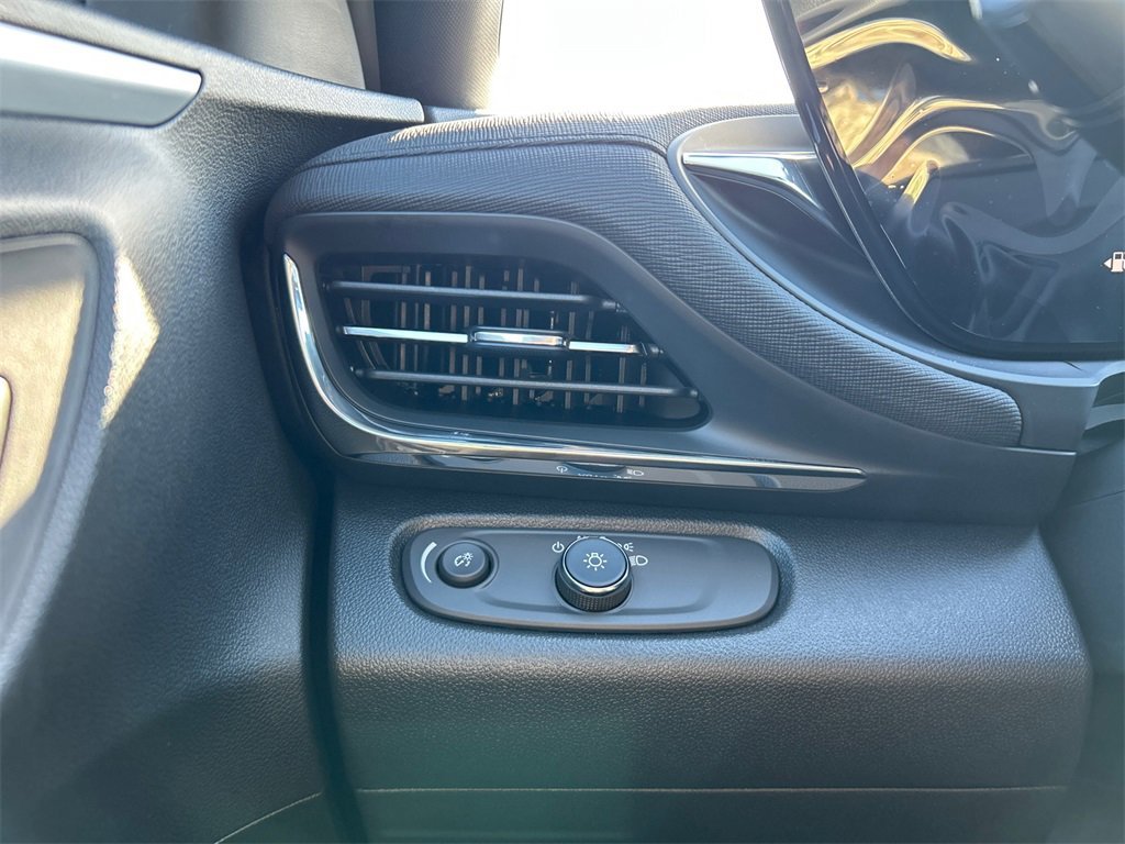 2026 BUICK ENVISTA - Image 16