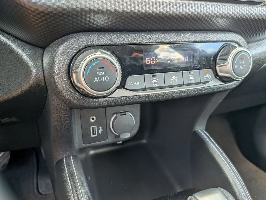 Used 2018 Red Nissan SV image 16