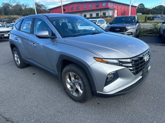 2022 Hyundai Tucson SE