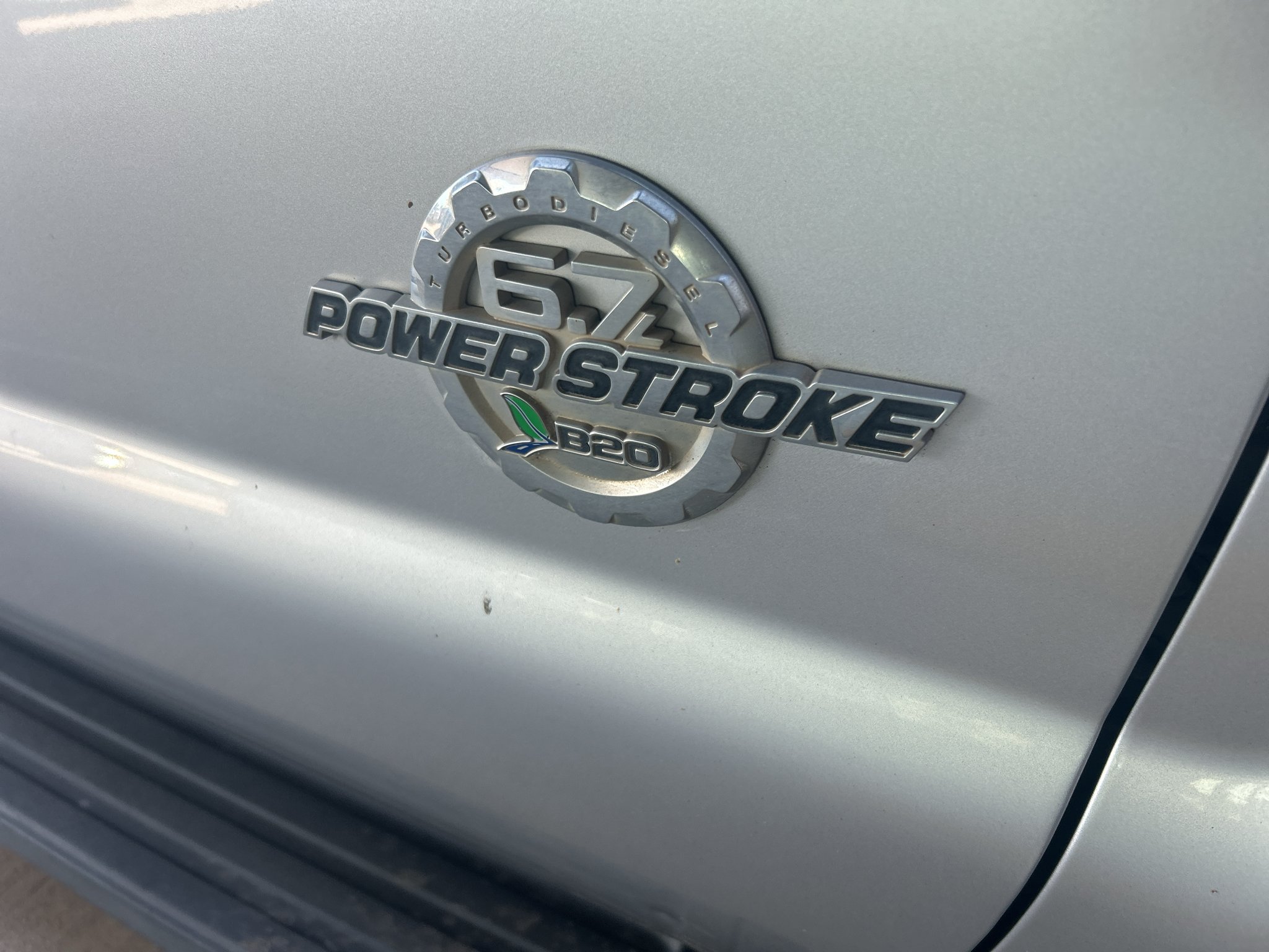 Used 2016 Ingot Silver Metallic Ford XL image 12