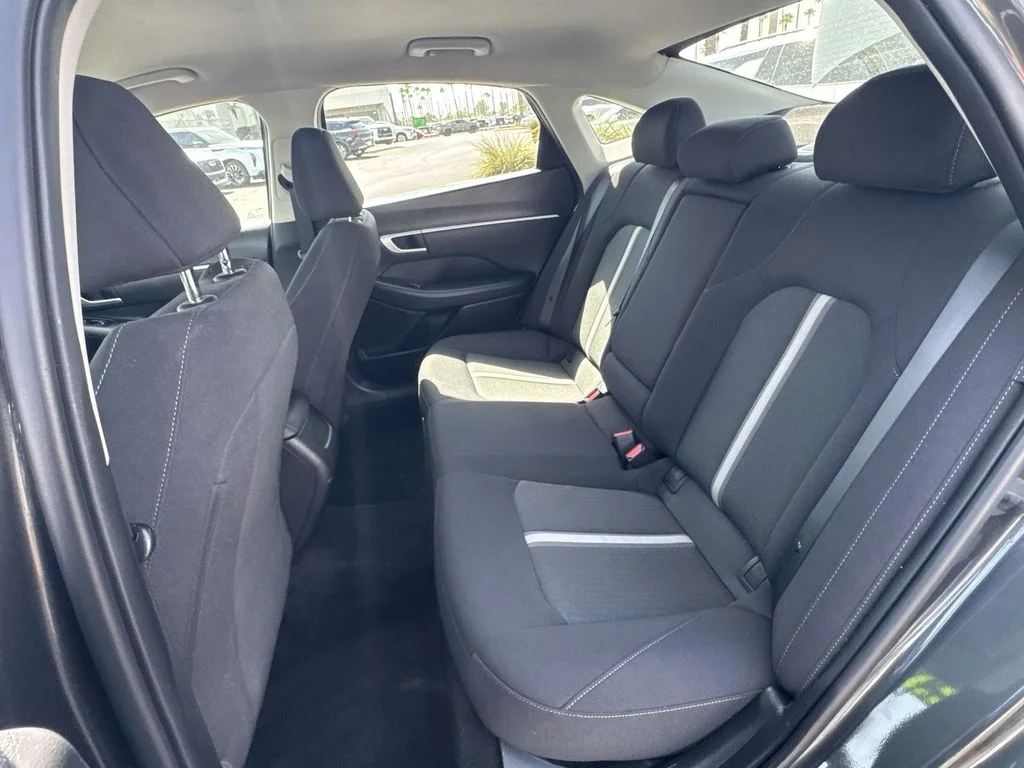 Used 2025 Gray Hyundai SEL image 24
