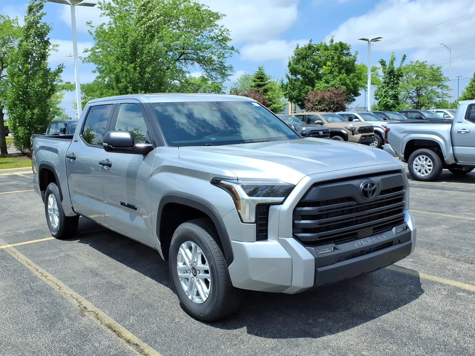 New 2026 Celestial Silver Metallic (1j9) Toyota SR5 CREWMAX image 1