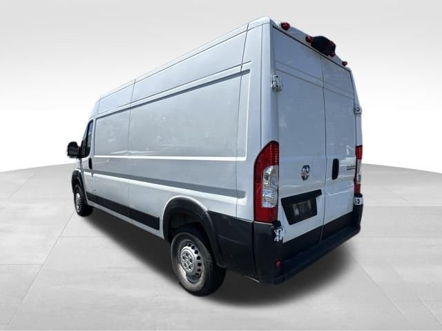 Used 2025 White Ram High Roof image 3