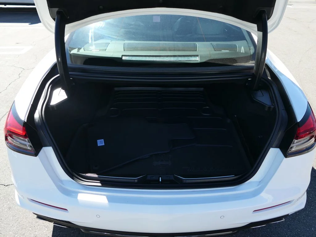 Used 2024  Maserati Modena image 20