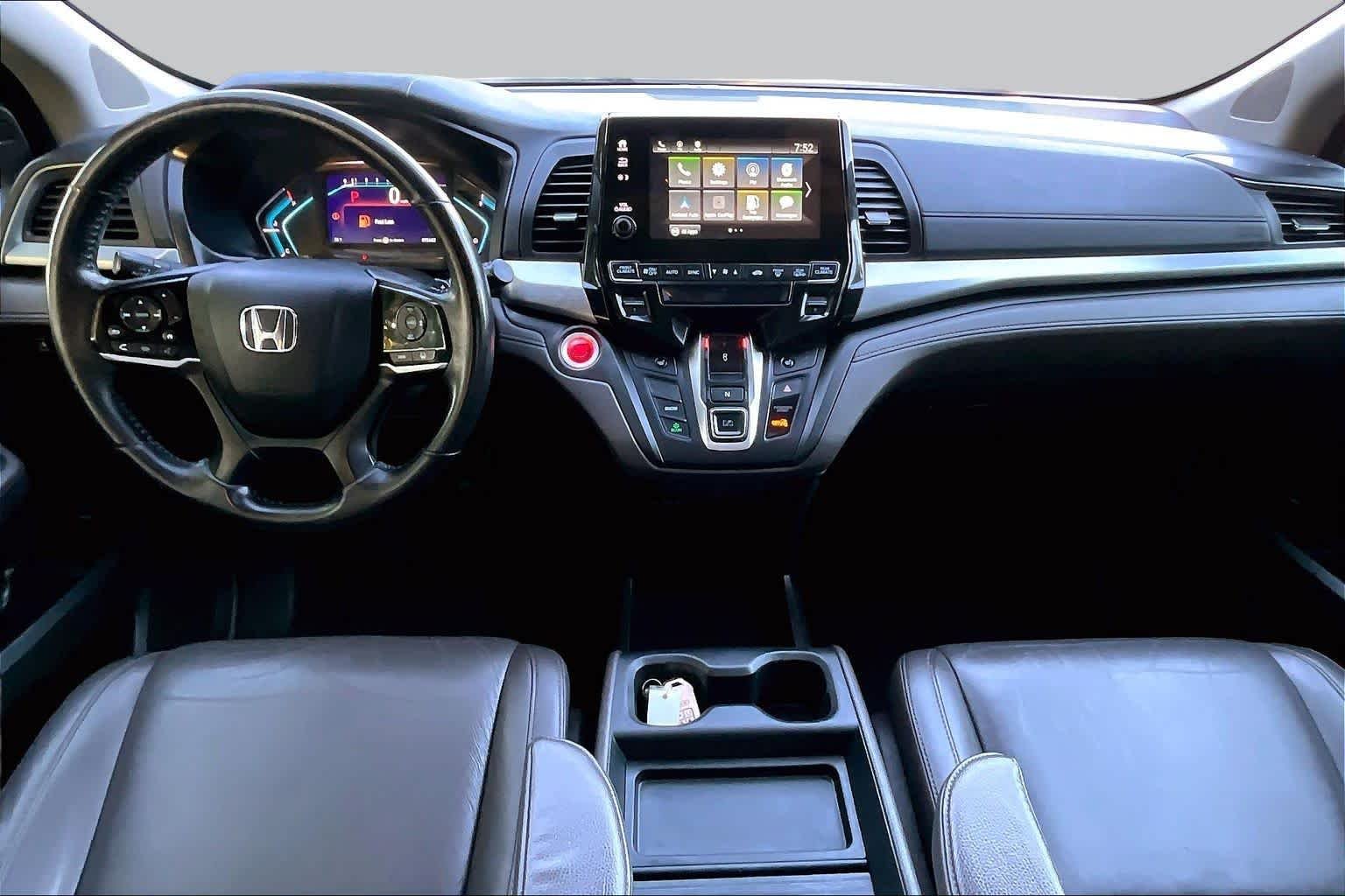 Used 2018 Lunar Silver Metallic Honda EX-L image 15
