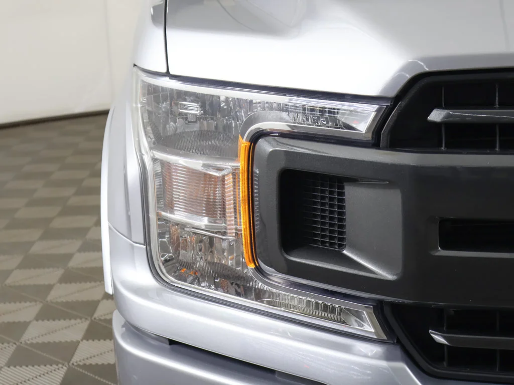 Used 2020 Silver Ford XLT image 11