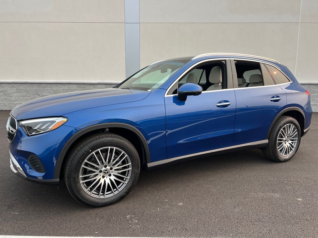 New 2026 Starling Blue Metallic Mercedes-Benz GLC 300 image 1