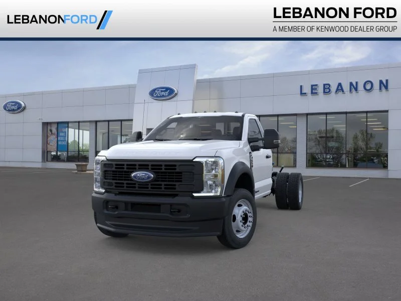 2025 Ford F-550 XL 4x4 Regular Cab 169-In DRW's photo