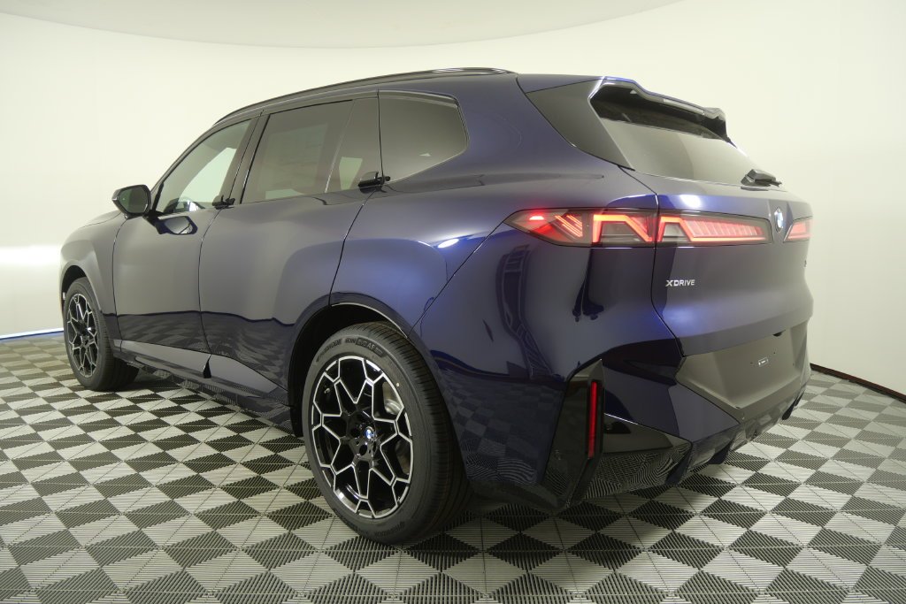 New 2027 Tanzanite Blue II Metallic BMW  image 6