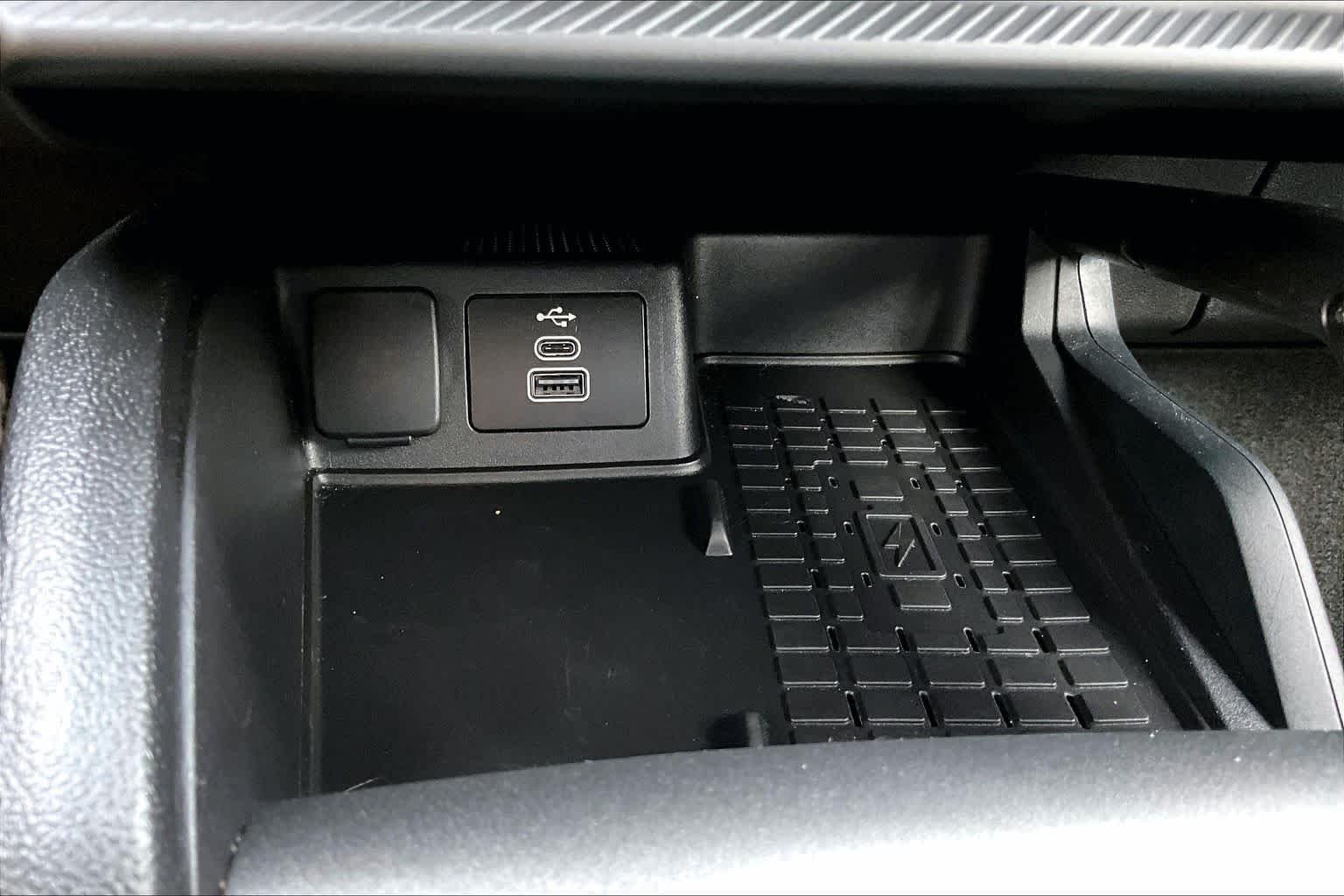 Used 2025 Shadow Black Ford Big Bend image 32