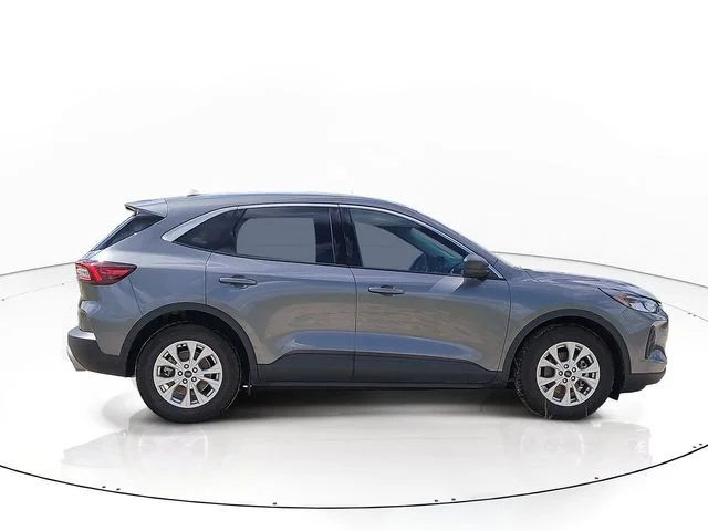 Used 2023 Gray Ford Active image 4