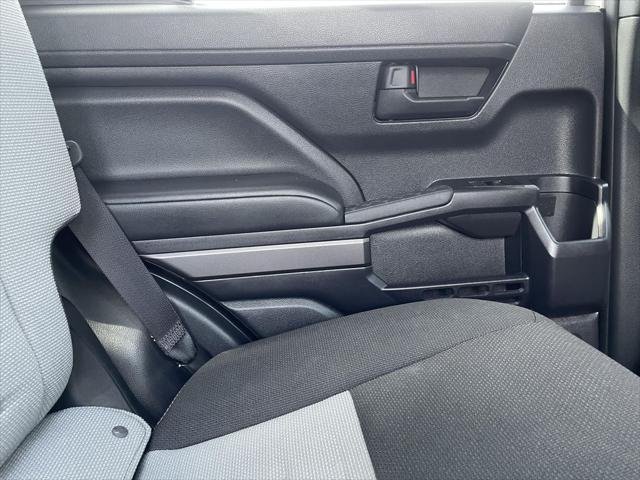Certified Used 2025 CUTTING EDGE Toyota  image 15