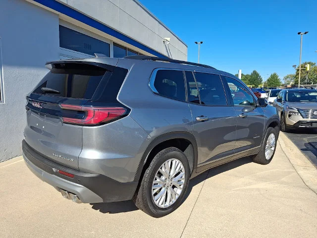 Used 2026 Silver GMC Elevation image 6
